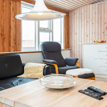 Cozy Dune Retreat Near Sea - By Traum Dom wakacyjny