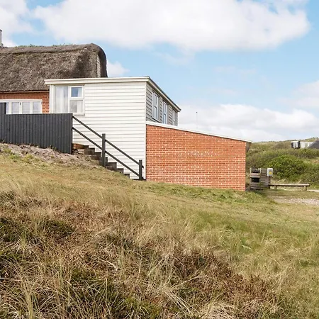 Dom wakacyjny Cozy Dune Retreat Near Sea - By Traum